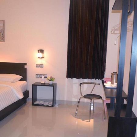 Guardian Family Hotel Sorong Εξωτερικό φωτογραφία